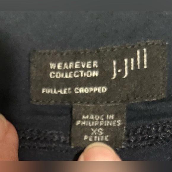 J. Jill WEAREVER COLLECTION
FULL-LEG CROPPED, Navy, XS petite - Picture 2 of 7